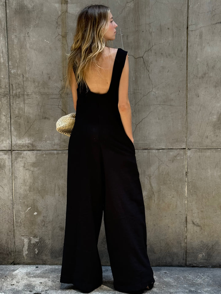 Macacão Longo Fluid com Bolso